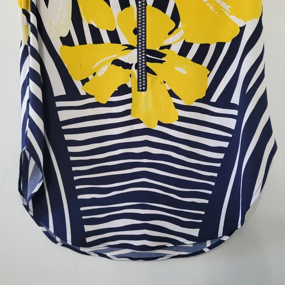 Frank Lyman Collared Stripe Floral Sleeveless Top Size 8 Half Zip Rhinestones - Picture 8 of 10